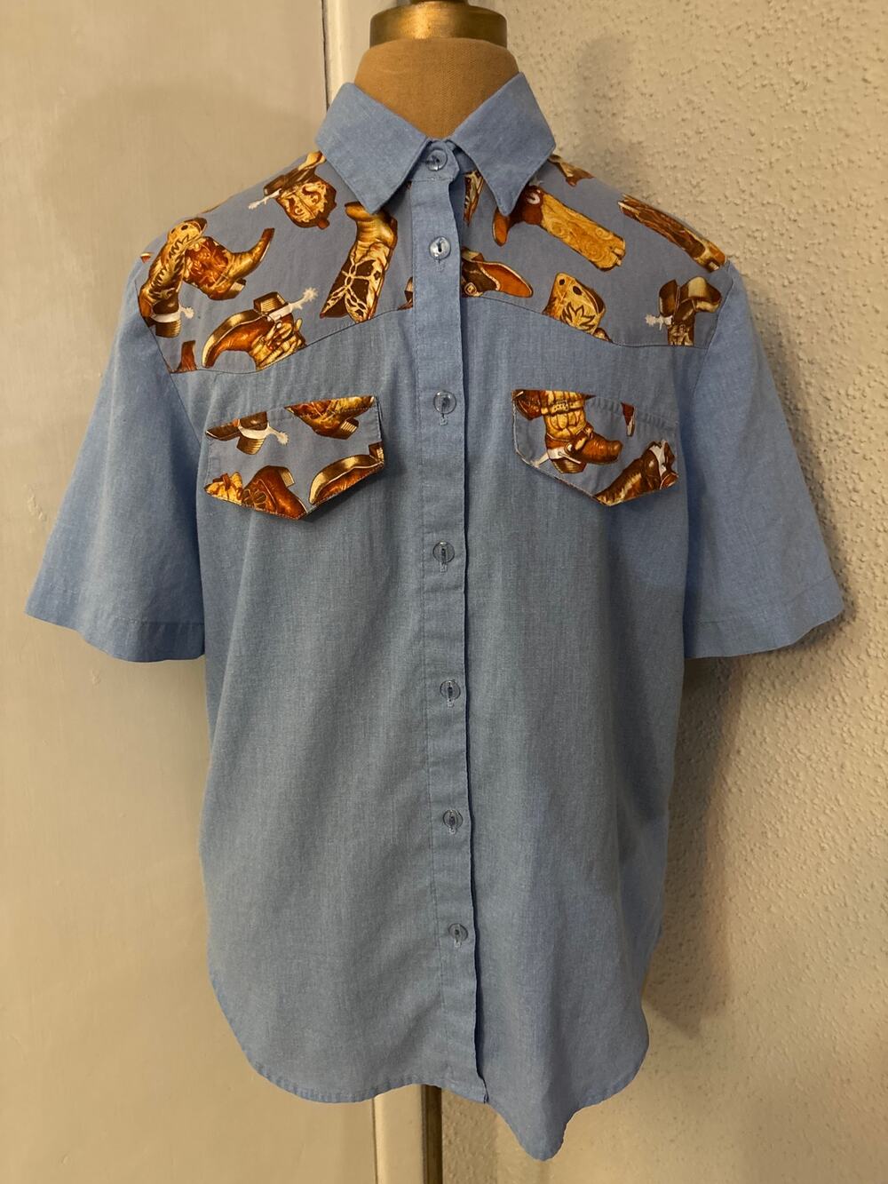 Tap & Co Western Cowboy Boot Shirt M Vintage Rodeo Unisex Festival Concert USA